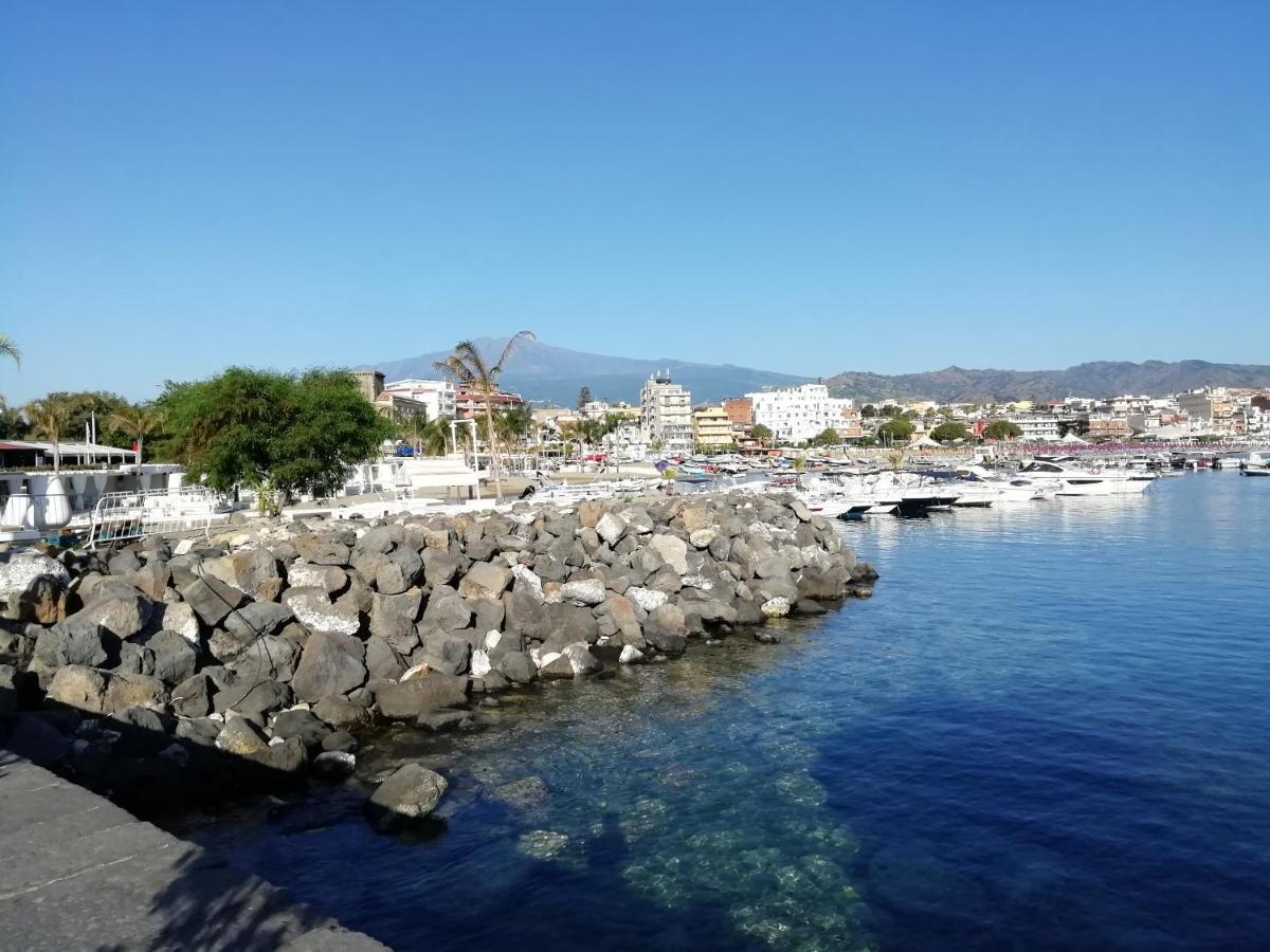 Hotel Sabbie D'Oro Giardini Naxos Exteriér fotografie