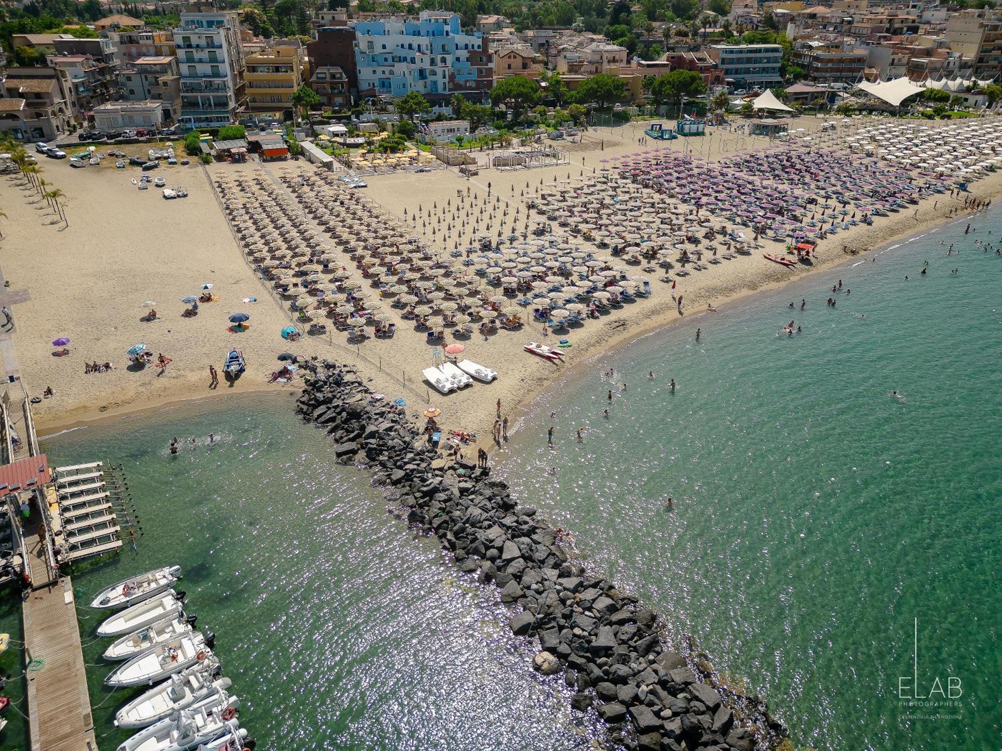 Hotel Sabbie D'Oro Giardini Naxos Exteriér fotografie