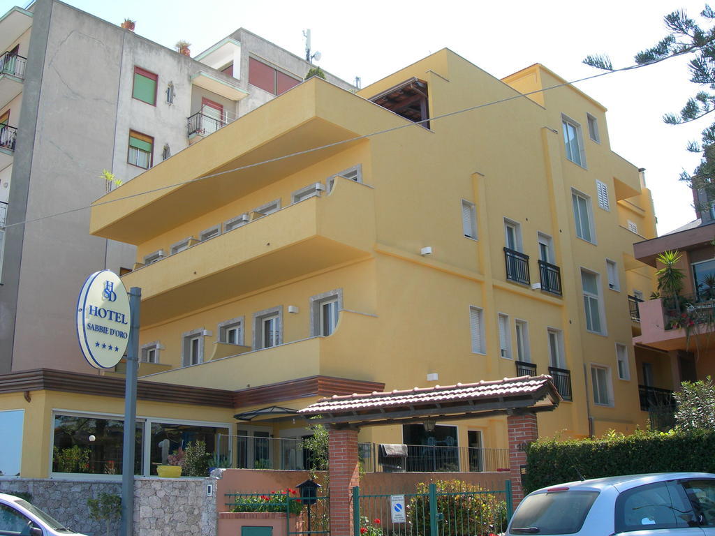 Hotel Sabbie D'Oro Giardini Naxos Exteriér fotografie